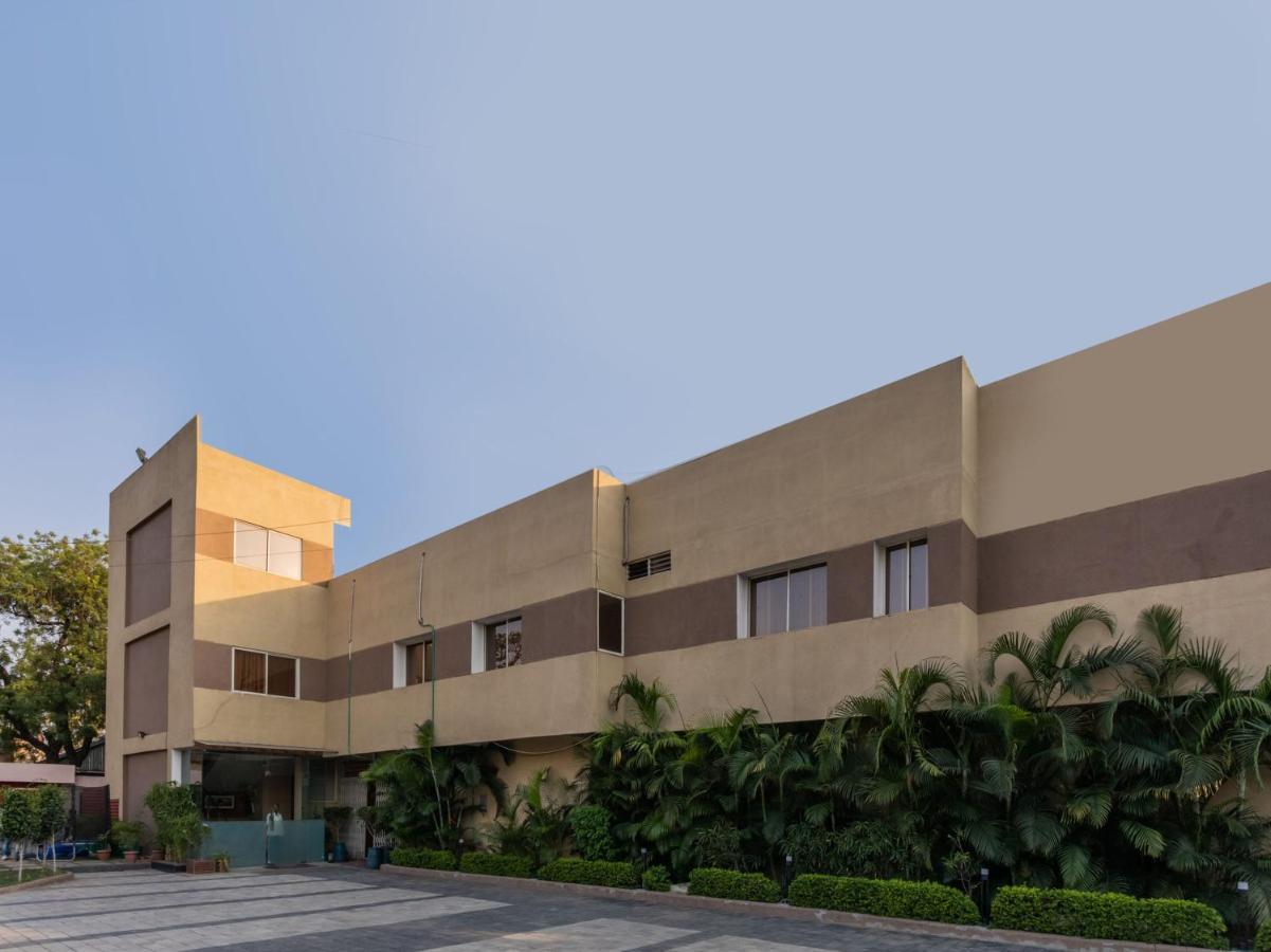 OYO 72937 Hotel Tyagraj Agra  Exterior foto